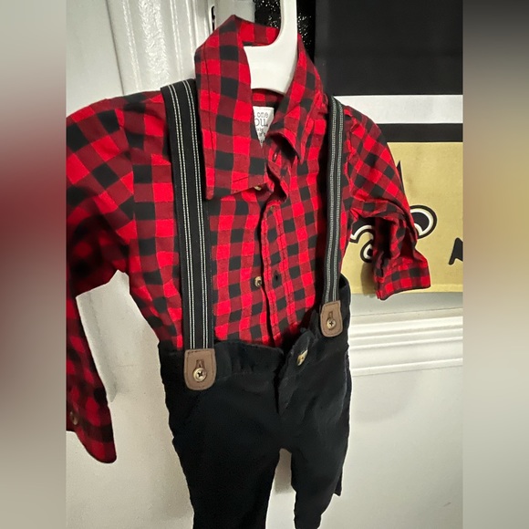 Preowned Carter’s Baby Boy Two Piece Plaid Overalls 6M - Picture 4 of 5